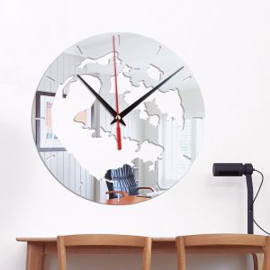 Horloge miroir carte du monde
